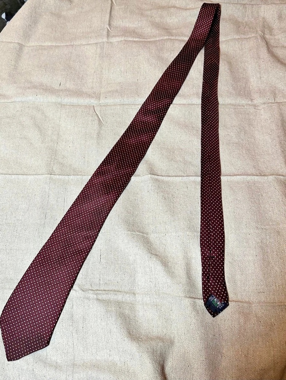 Briar Burgundy & Gold Polka Dot Tie